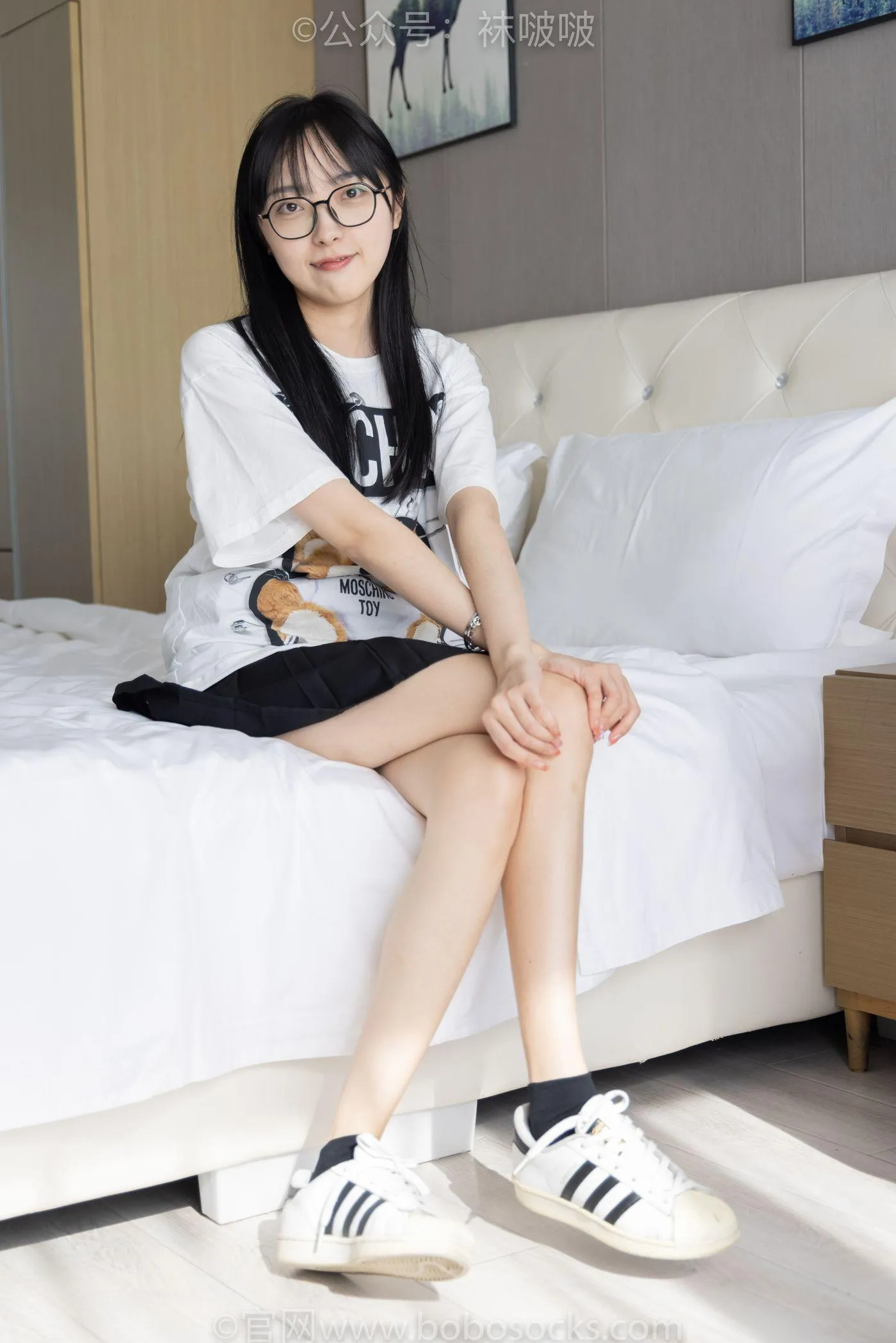 [BoBoSocks袜啵啵]NO.033 稚予-贝壳头、天鹅绒黑袜、天鹅绒白袜 [154P]插图
